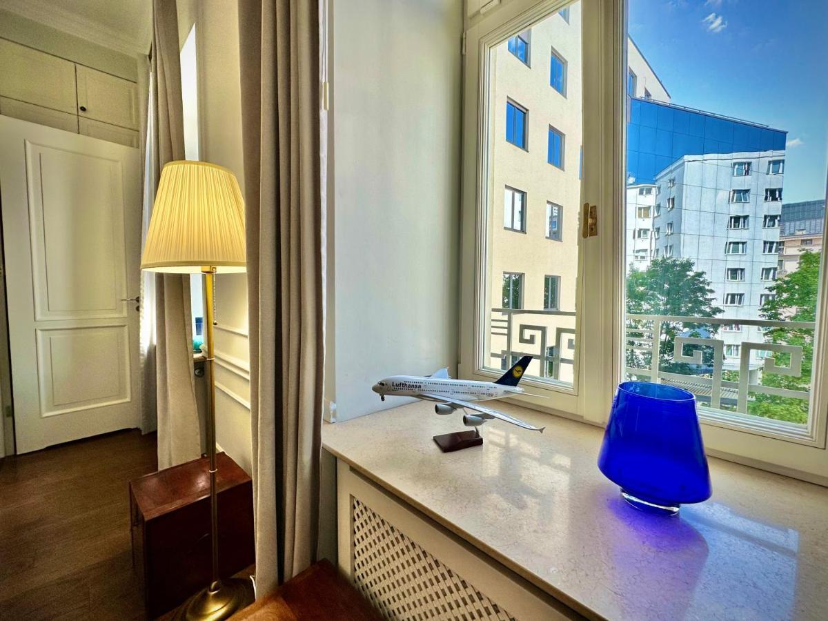 Apartament Decor Metro Wifi 300 Mbs 65Tv Netflix Hbo Warszawa Zewnętrze zdjęcie